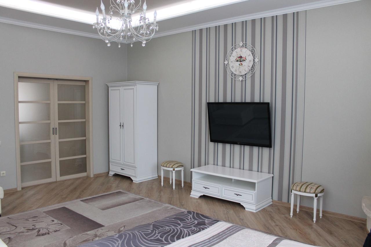 Sergeaparthotel Brześć Zewnętrze zdjęcie