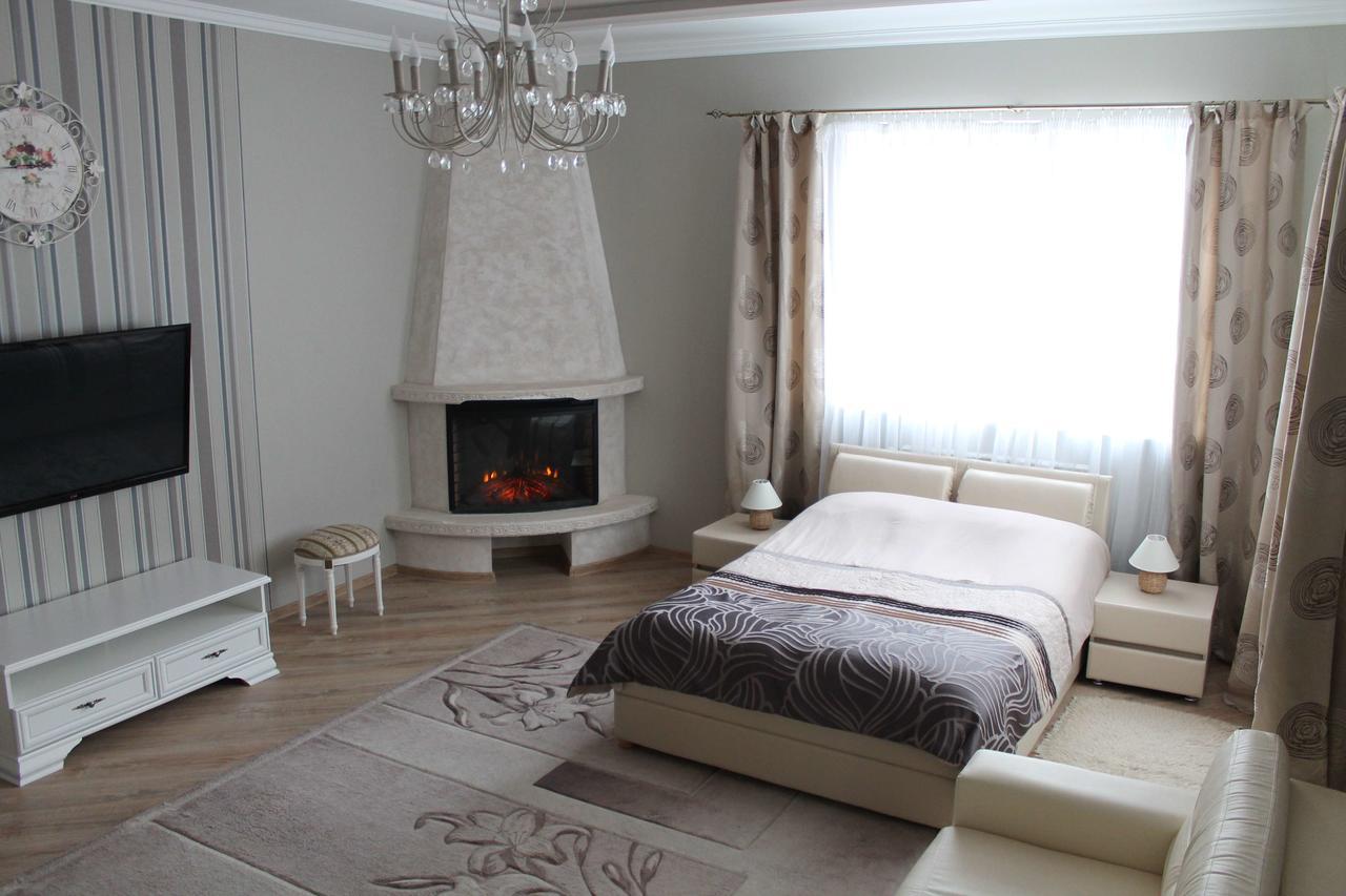 Sergeaparthotel Brześć Zewnętrze zdjęcie