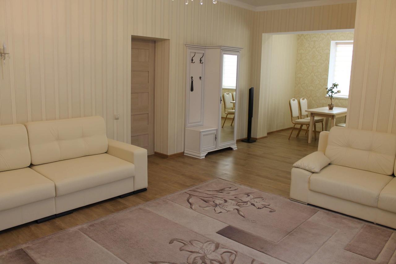 Sergeaparthotel Brześć Zewnętrze zdjęcie