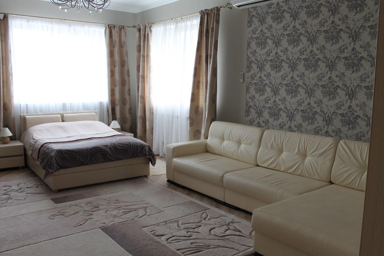 Sergeaparthotel Brześć Zewnętrze zdjęcie