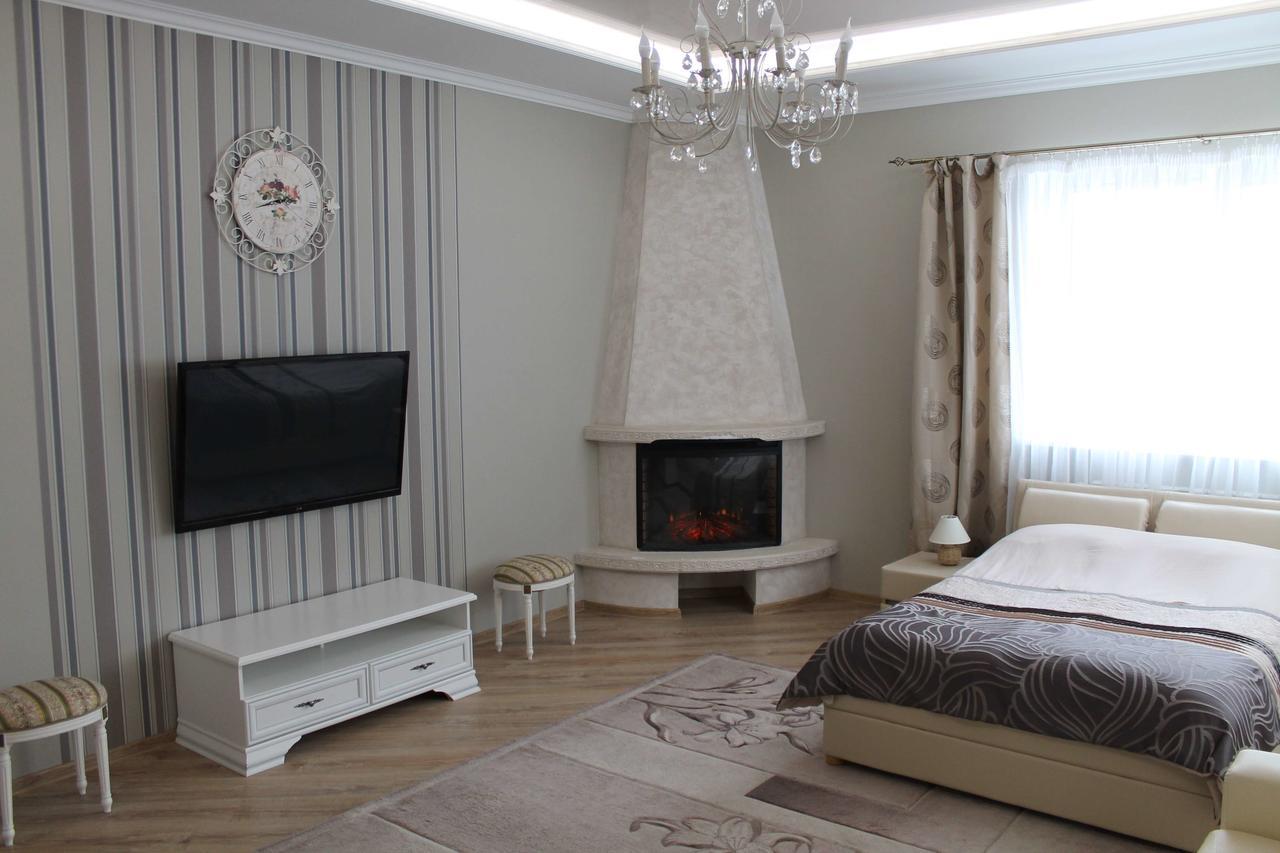 Sergeaparthotel Brześć Zewnętrze zdjęcie